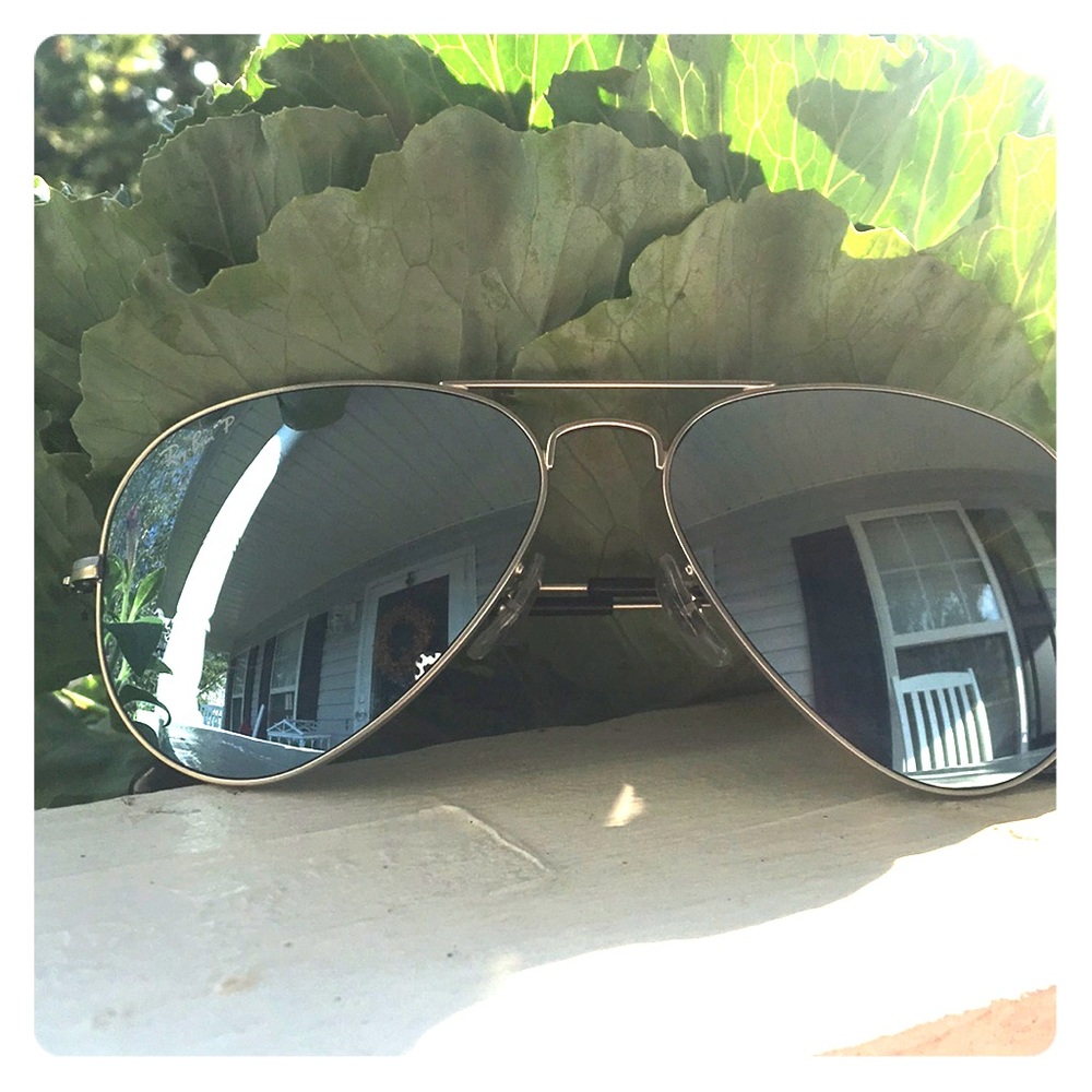 RayBan Polarized Mirrored Sunglasses 😎 EUC!